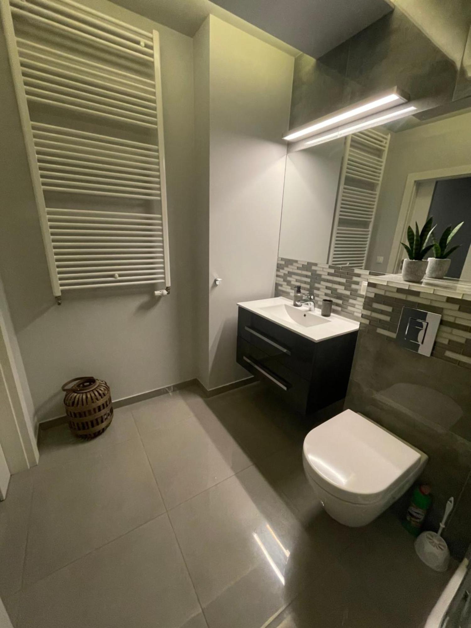 Wenecjanska Comfort Apartment, Free Parking, Self Check-In 24H พอซนาน ภายนอก รูปภาพ