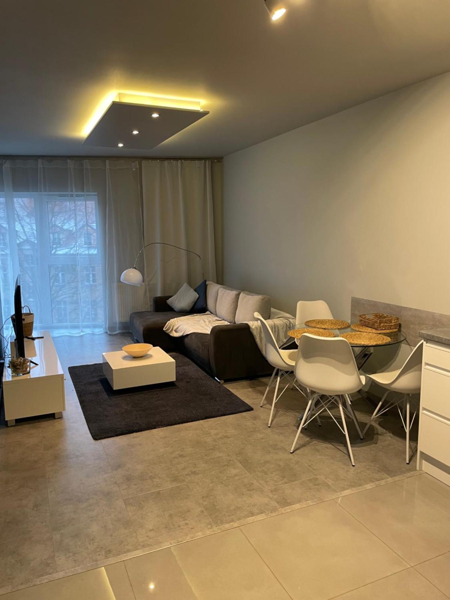 Wenecjanska Comfort Apartment, Free Parking, Self Check-In 24H พอซนาน ภายนอก รูปภาพ