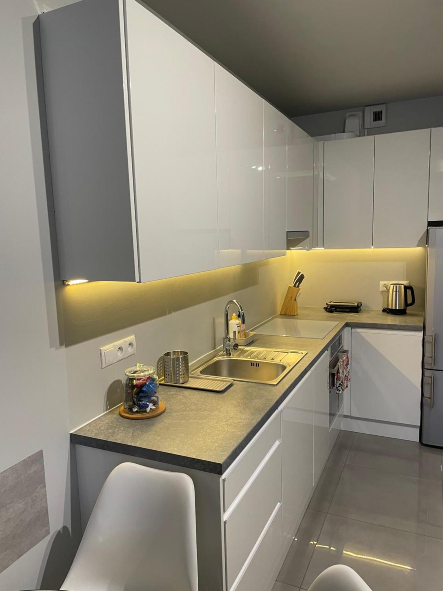 Wenecjanska Comfort Apartment, Free Parking, Self Check-In 24H พอซนาน ภายนอก รูปภาพ